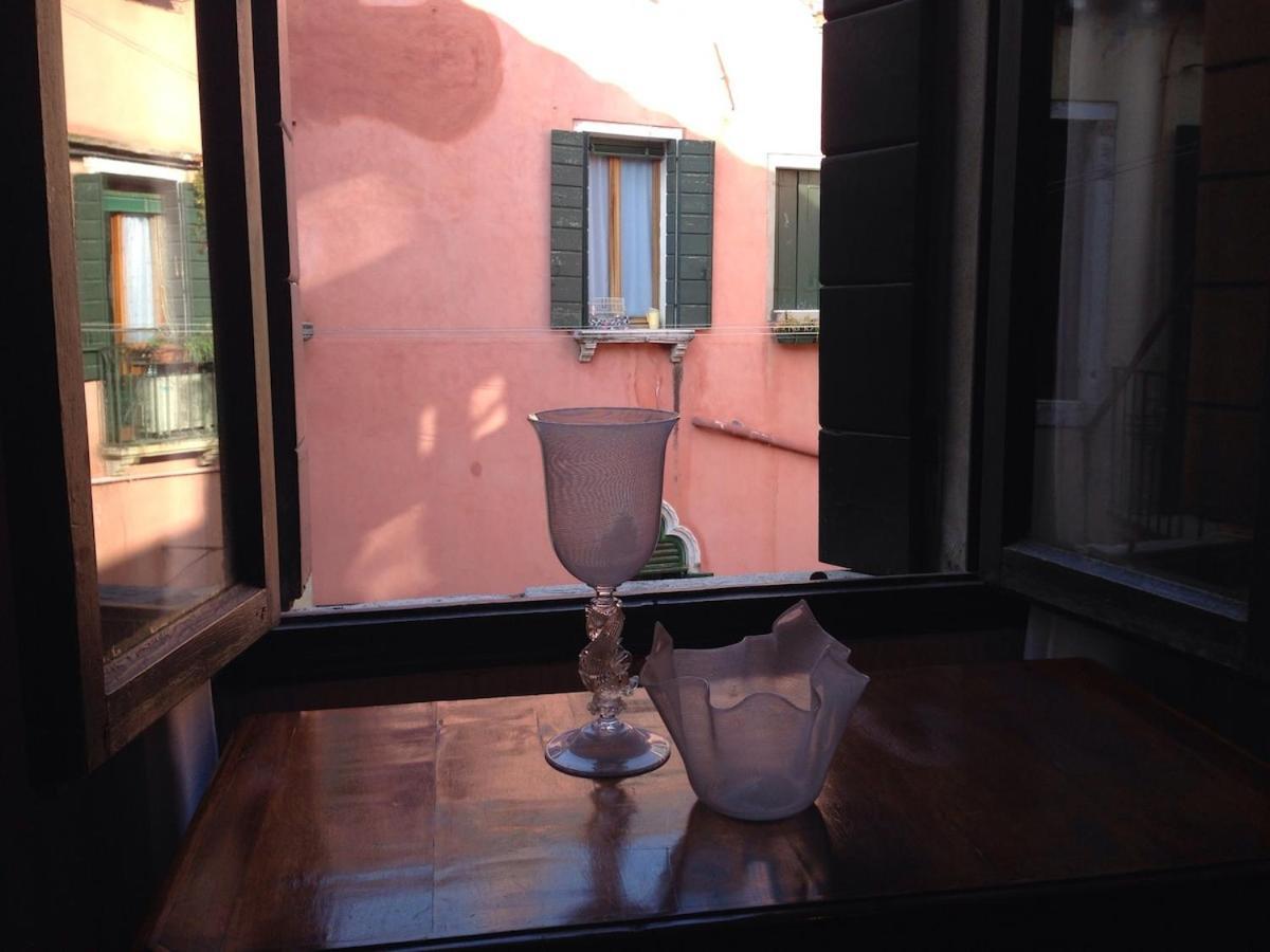 Live As A Real Venetian Apartamento